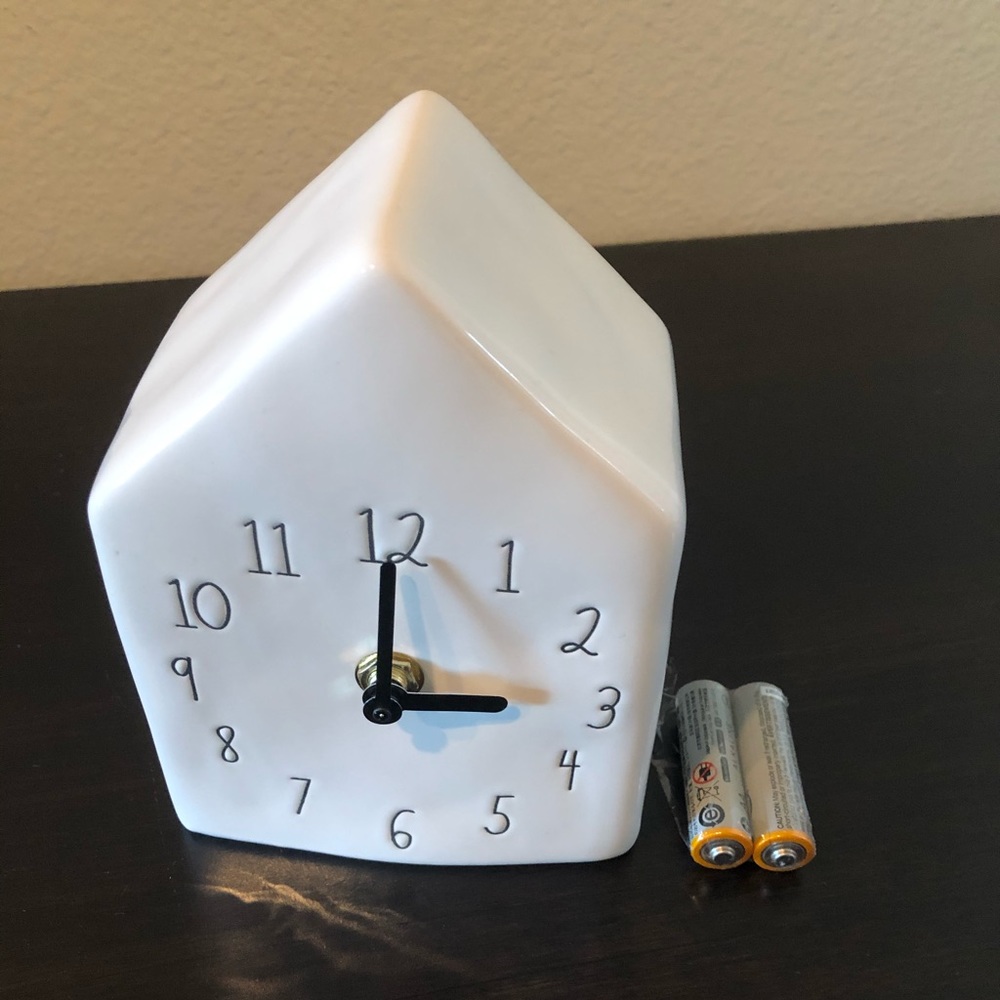 New Rae Dunn Clock Birdhouse